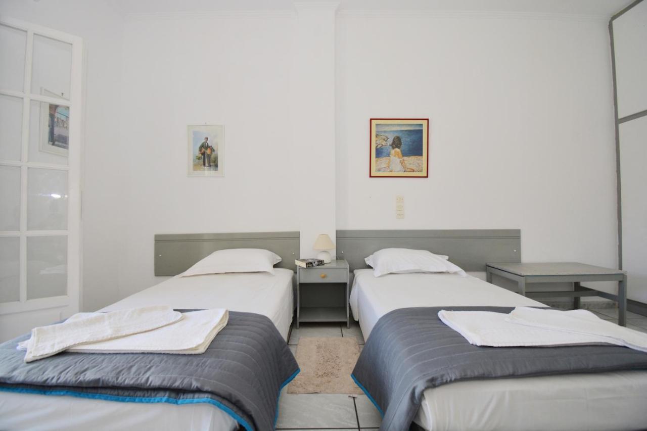 Dolphin Apt & Studios -Next To The Beach Roda  Exterior foto